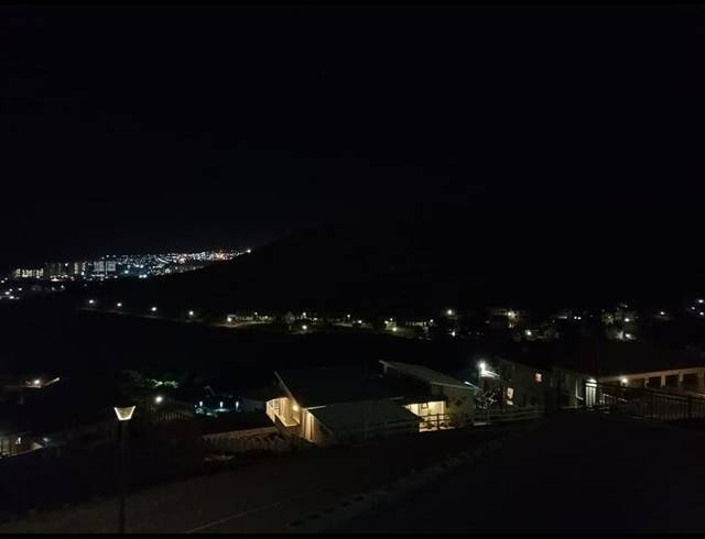 LAND FOR SALE IN ISLAND VIEW